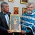 Юрию Николаеву вручена икона его небесного покровителя